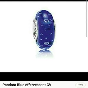 Pandora blue effervecnt cz