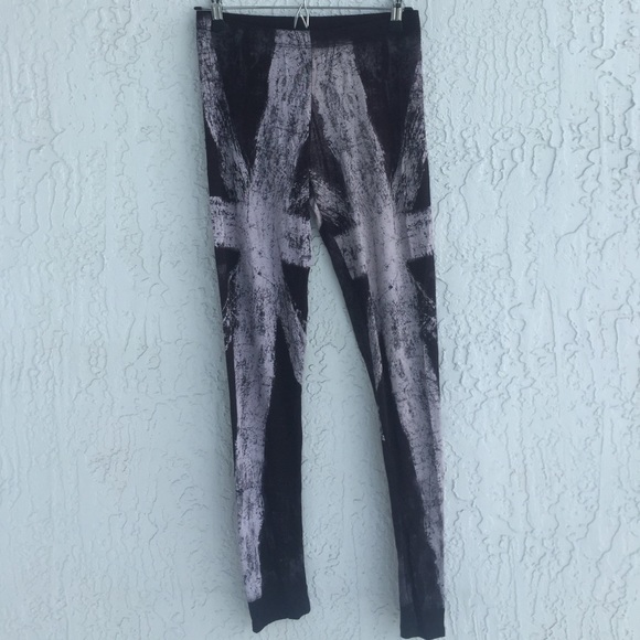 Rocker leggings (NWOT)