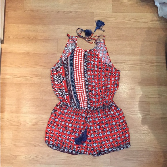 Boho Patterned Romper - Picture 2 of 2