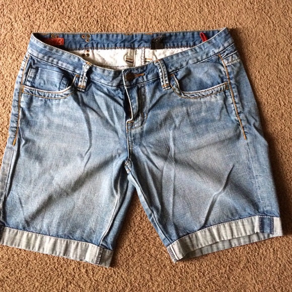 Buffalo shorts