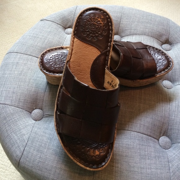 Born Brown Leather slides size 8