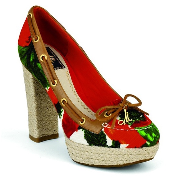 just sharing my lovely shoes