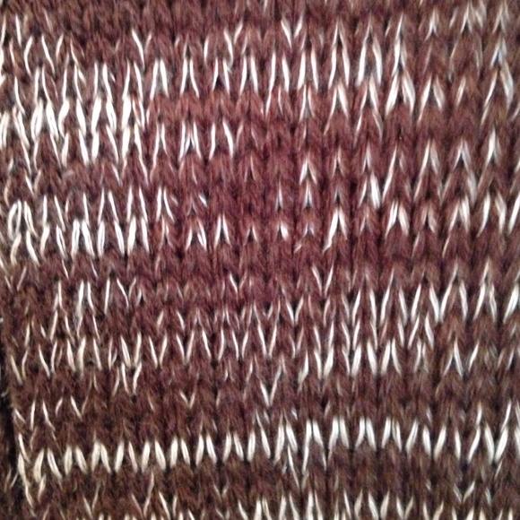 Mandee sweater - Picture 2 of 2