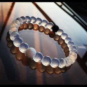 3 Lokai Bracelets White Size Small