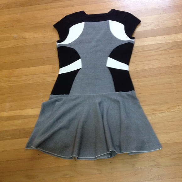 Diane von Furstenberg size L Renee knit dress - Picture 2 of 4