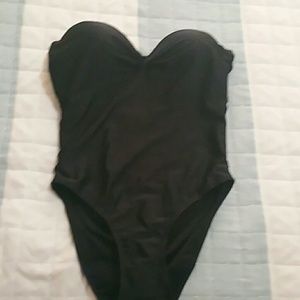 NWOT HOT strapless swimsuit