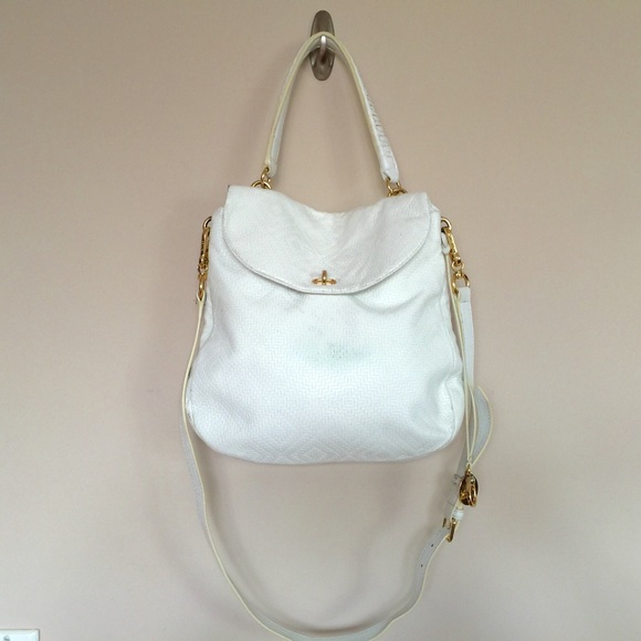 henri bendel Handbags - 🌹Henri Bendel White Weaved Satchel/Crossbody Bag