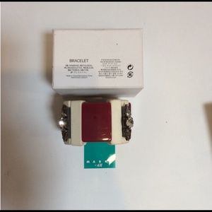 Re-list for poshmark Buyer!