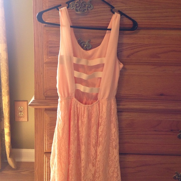 Dress - Picture 2 of 3