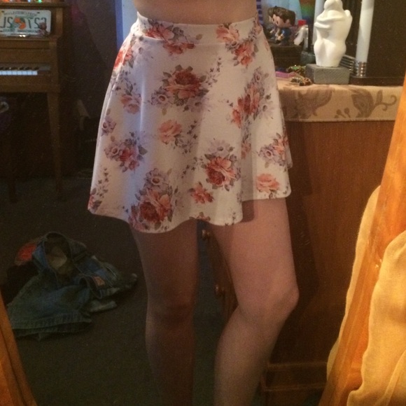 Boho high-waisted skirt - Picture 2 of 4