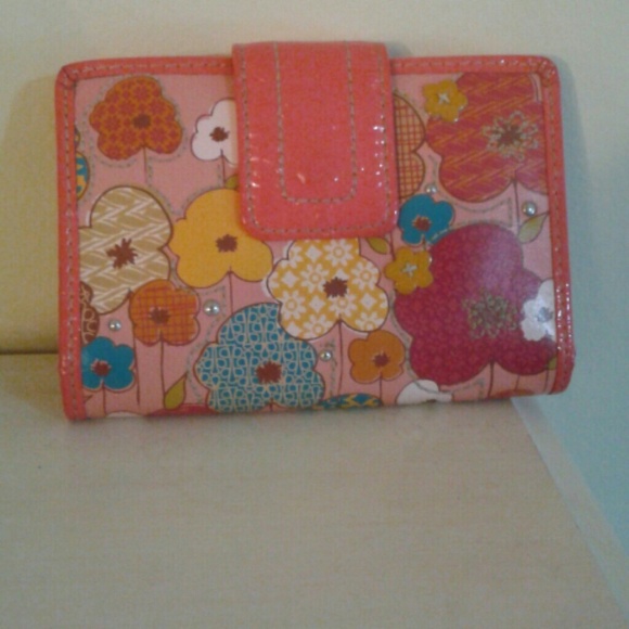 Fossil wallet