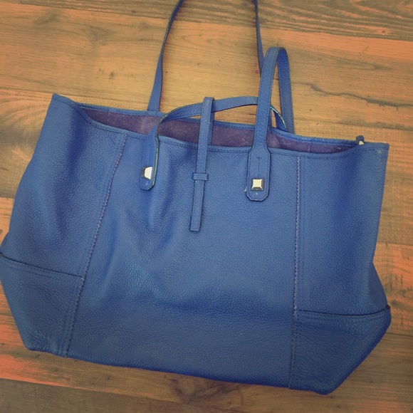 Stella and Dot Paris Market Tote