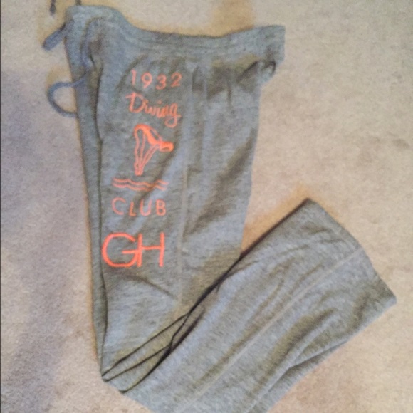 Tighter fitting sweatpants