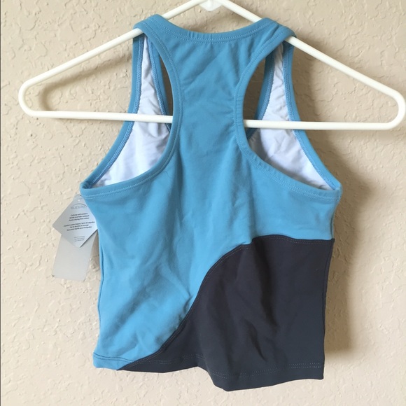 Workout Clothes - Picture 1 of 2