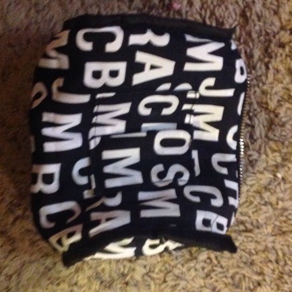 Marc Jacobs - Picture 2 of 4