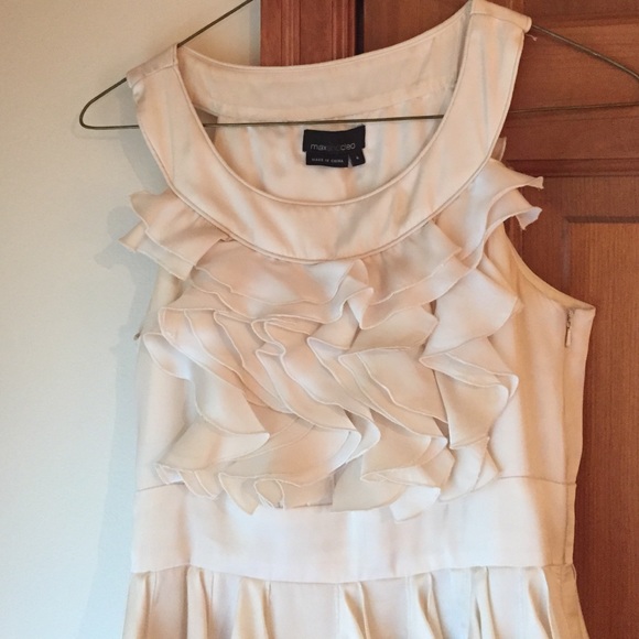 Max and Cleo creme ruffled dress - Picture 3 of 4