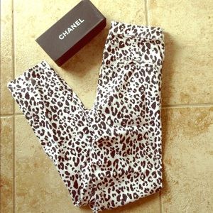 H&M Crop White Leopard Pants