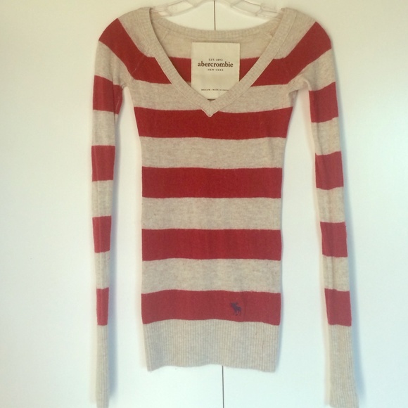 Abercrombie top 😍