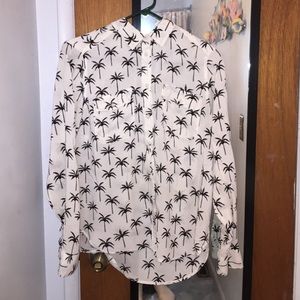 BUTTON UP SHIRT