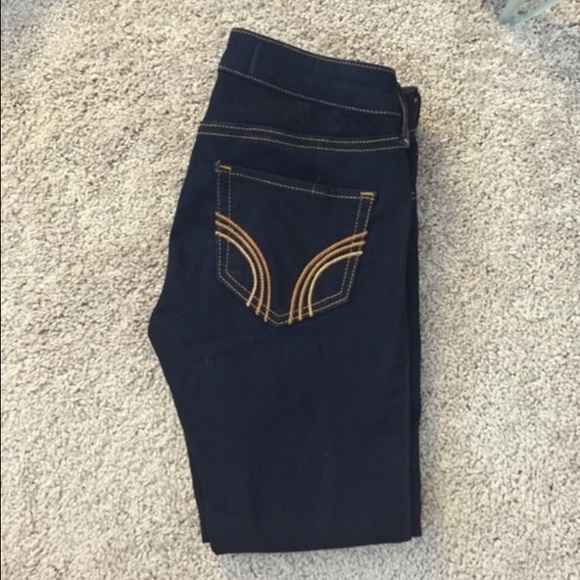 Dark wash Hollister jeggings