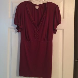 Burgundy top(size 18/20)