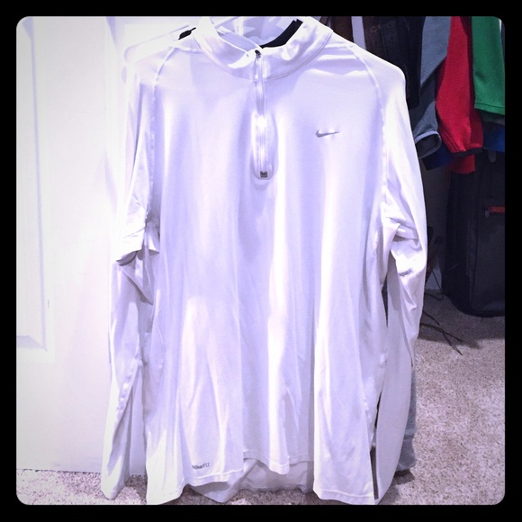 Long sleeve Nike pull over