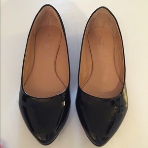 Aldo black patent leather flats