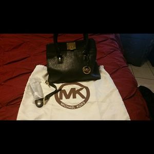 Black Michael Kors Astrid Handbag