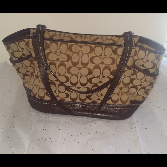 Authentic Coach - Picture 2 of 2