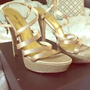 Gold strappy Nine West platform Wedding heels 👰🏻