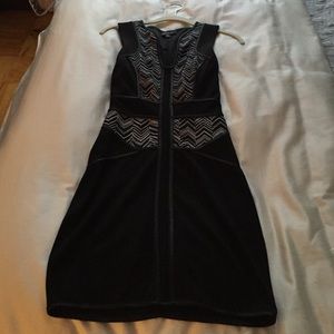 Bebe black and white dress with piping details