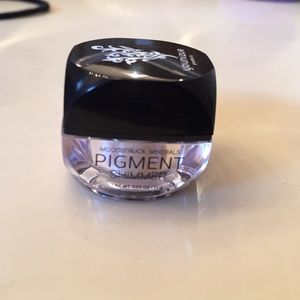 Younique Monstruck Minerals Eye Pigment