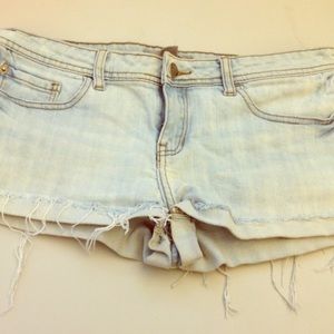 Forever 21 denim shorts size 27