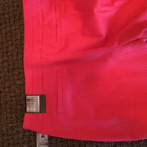 Red pants - Picture 4 of 4