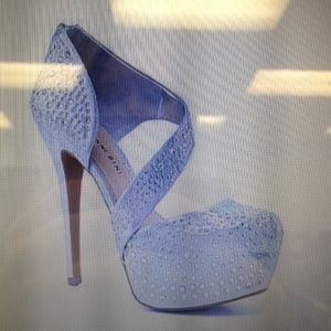 Gianni Bini Pumps