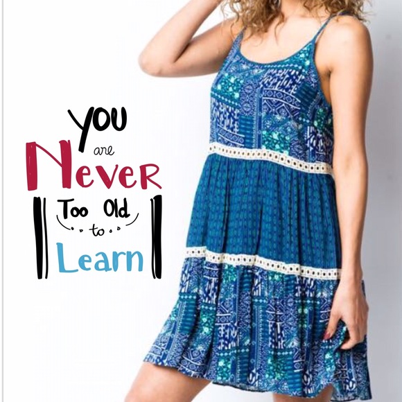 T.La Dresses & Skirts - 🌺HP 6/20🌺PRETTY BOHO MULTI PRINT DRESS