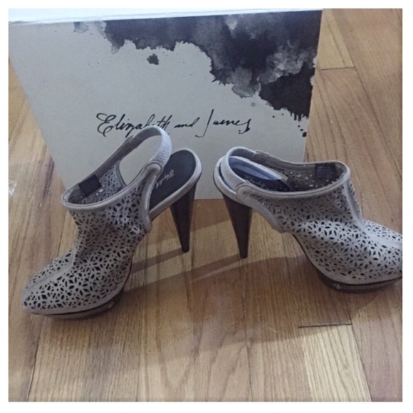 Elizabeth & James Maryl Cutout Slingback - Picture 3 of 7