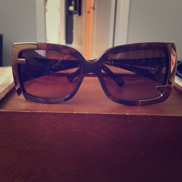 Brand new Fendi Brown Havana sunglasses