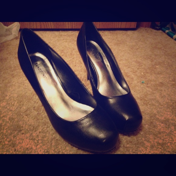 Black Heels💋ON HOLD