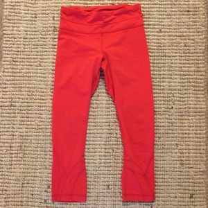 lululemon coral red legging inspire crop sz 4