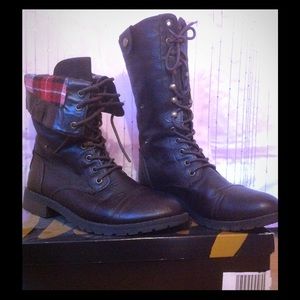 Brown leather Combat boots