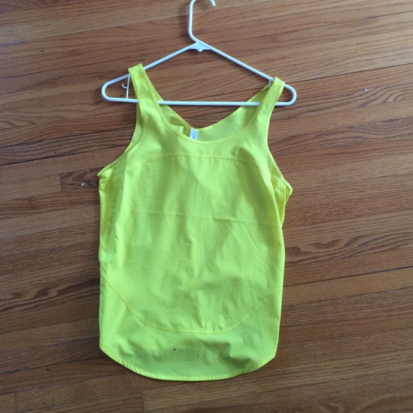 LULULEMON yellow tank