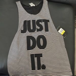 Nike Reversible tank