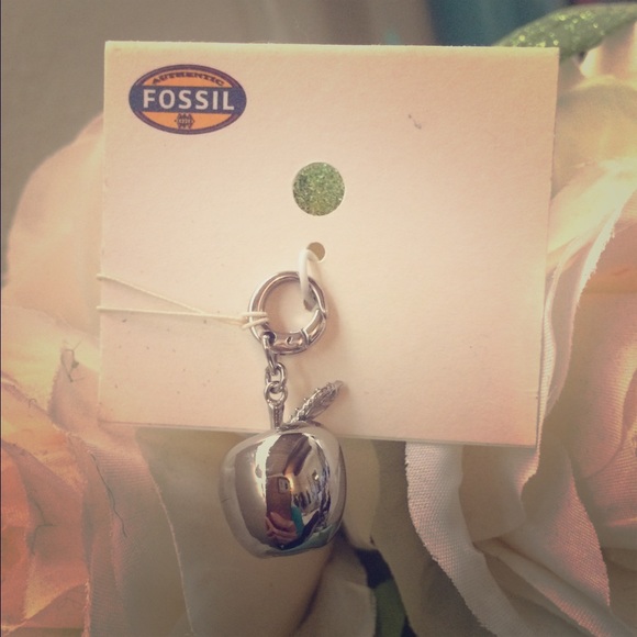 NWT Fossil Apple Charm in Silver