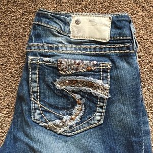 NWOT - Silver "Suki" Straight Leg Jeans