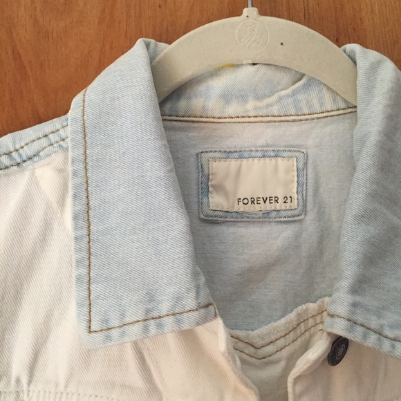 Forever21 Denim Cropped Vest - Picture 2 of 3