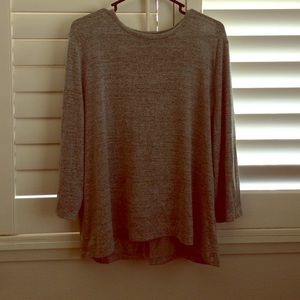 Gray split top