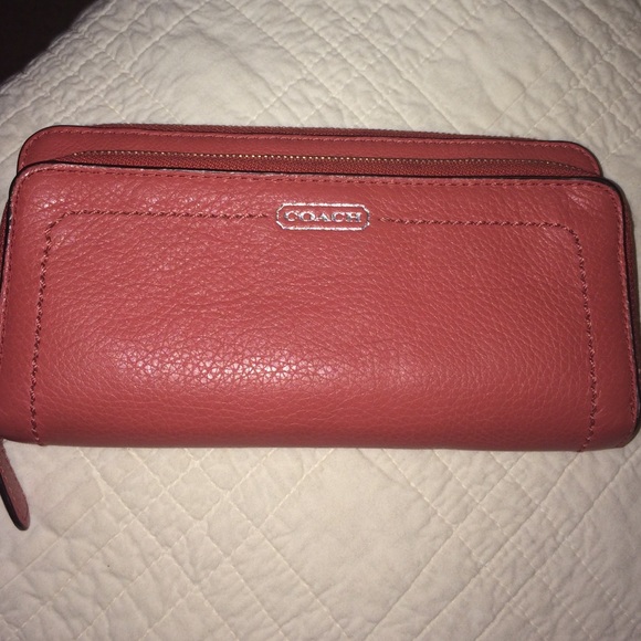 Authentic Coach Double Accordion Zipper Wallet