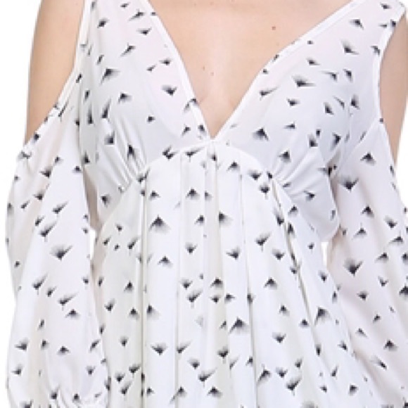 The DANDELION BREEZE cold shoulder dress-WHITE - Picture 4 of 4