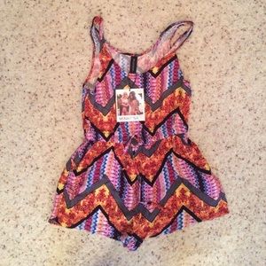 Brand new, never worn super cute MinkPink Romper!